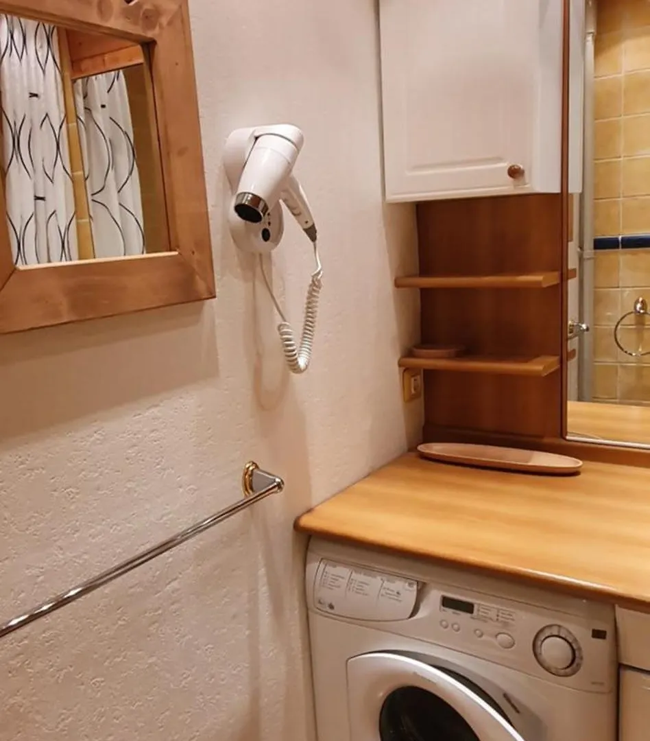 Appartement Residence Chanteneige Les Menuires Centre Croisette Au Pieds Des Pistes سان-مارتن-دي-بيفيل شقة